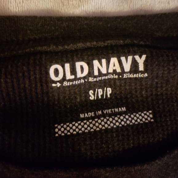 Old Navy thermal - Picture 2 of 2